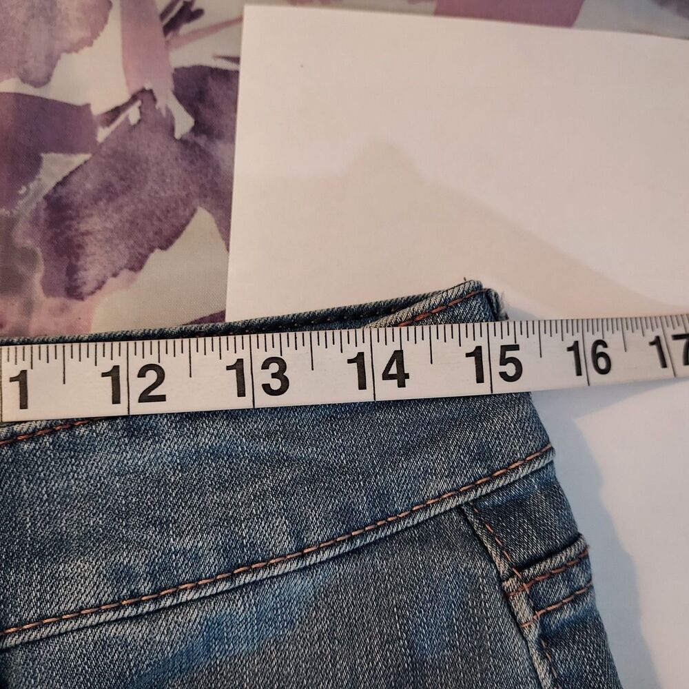 Code Bleu Size 6 Capri Jeans Denim Blue Stretch Distressed Chelsea Comfy Casual - Picture 11 of 14